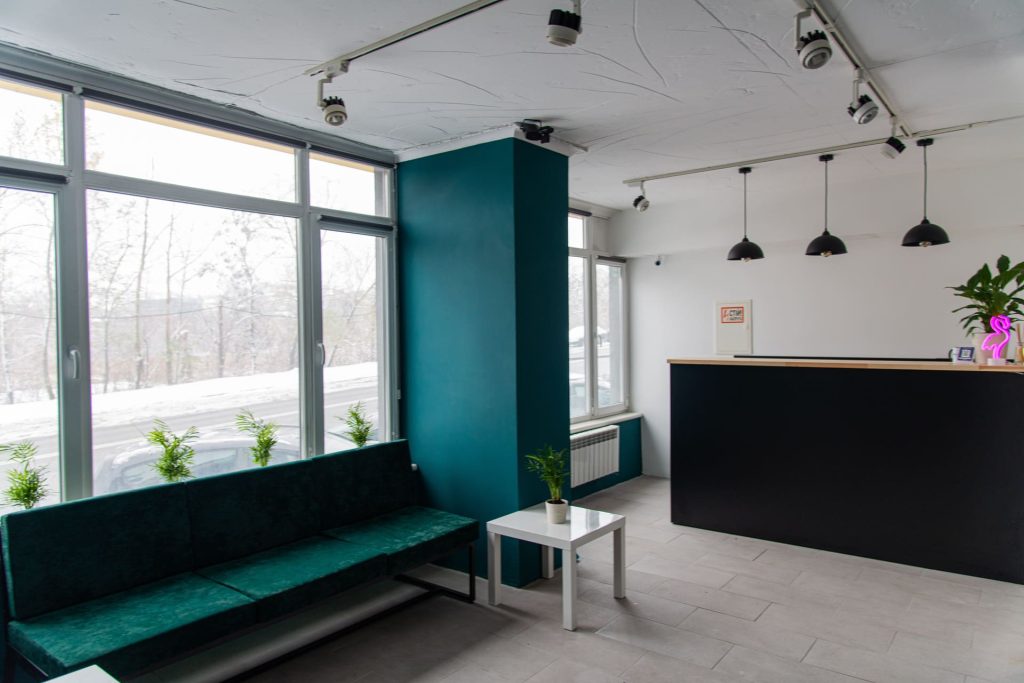 OPEN ROOM